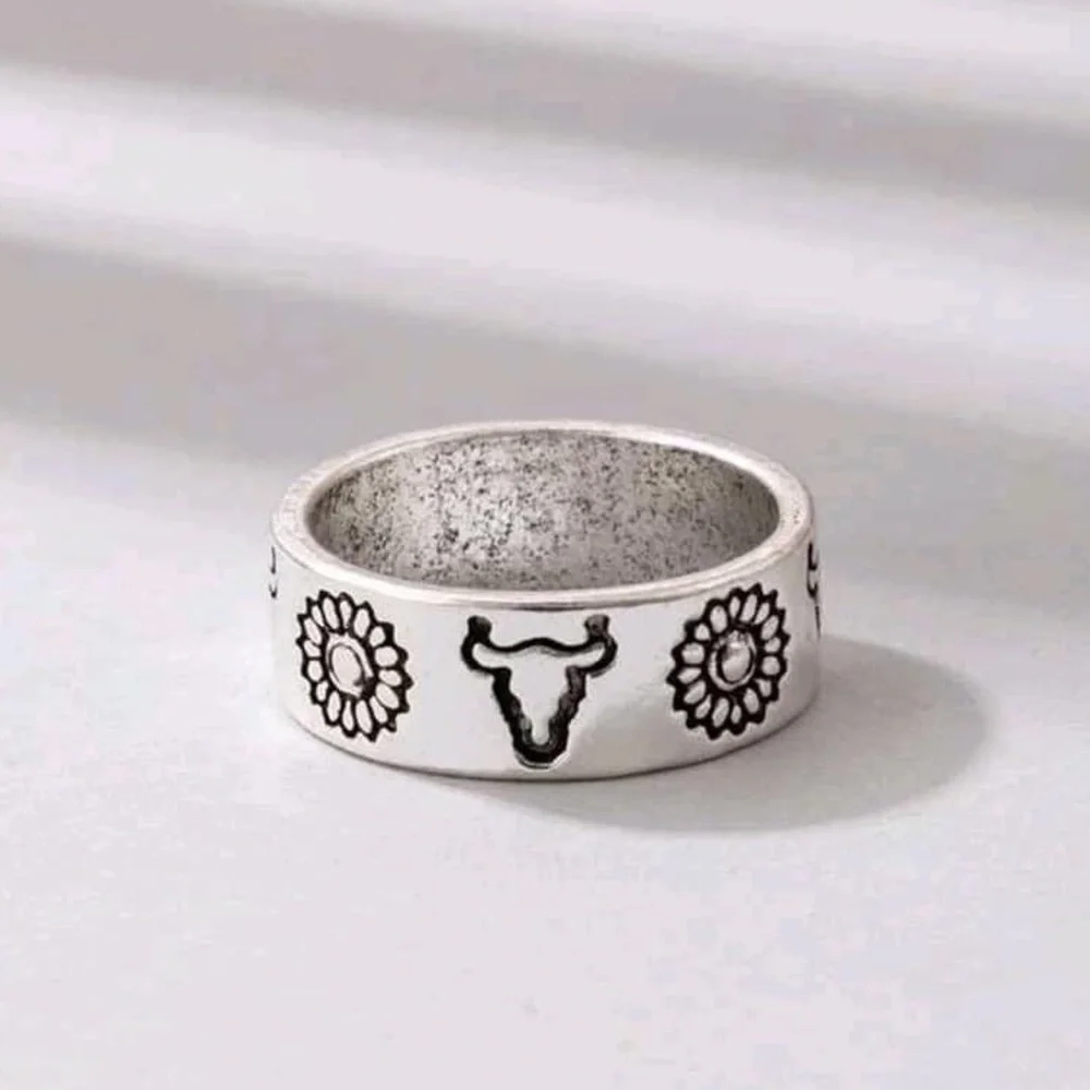 New Artisan Native Silver Bull Sunflower Minimalist Southwestern Ring